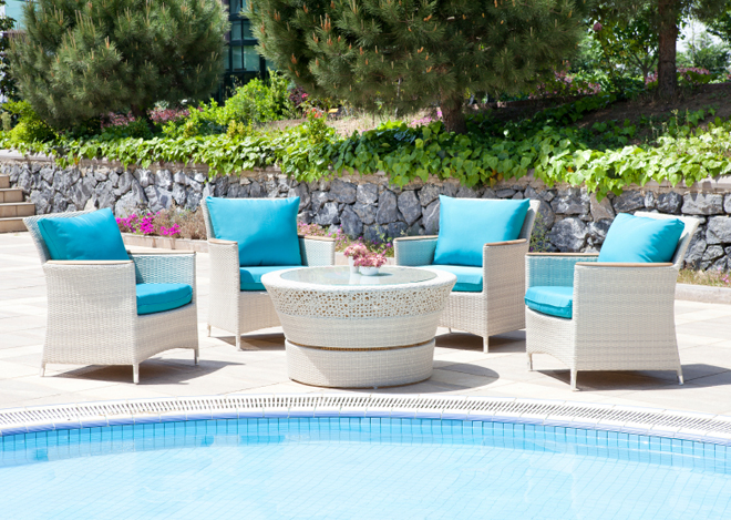 Outdoors & Exteriors
